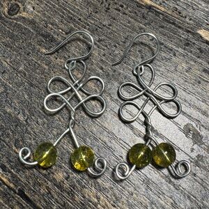 Elegant Silver Wire Earrings with Genuine Peridot Beads